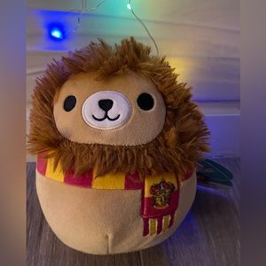 NWT 6.5” Harry Potter Gryffindor Lion Squishmallow